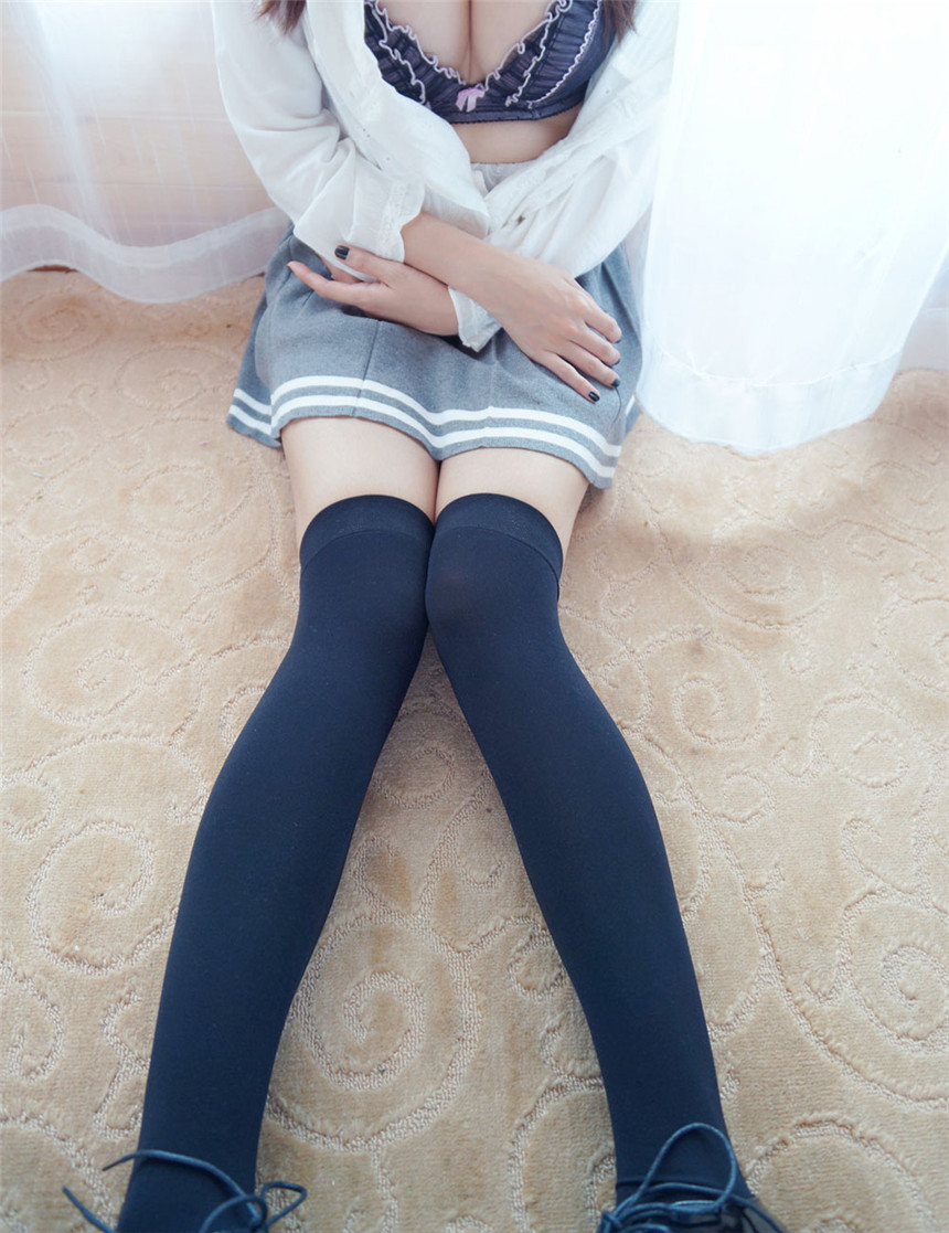 蕾丝兔宝宝性感丝袜美腿诱惑特刊(15)
