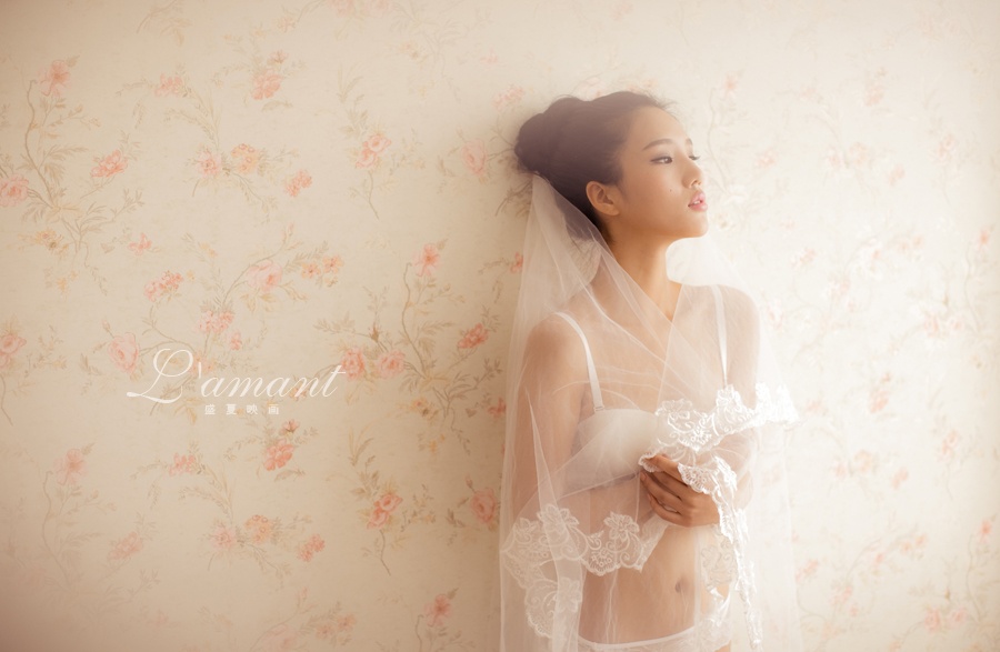薄纱内衣清纯美女私房诱惑(5)
