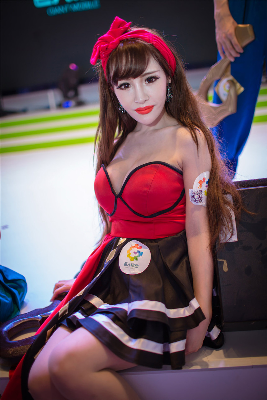 2014 chinajoy爆乳模特集合(16)