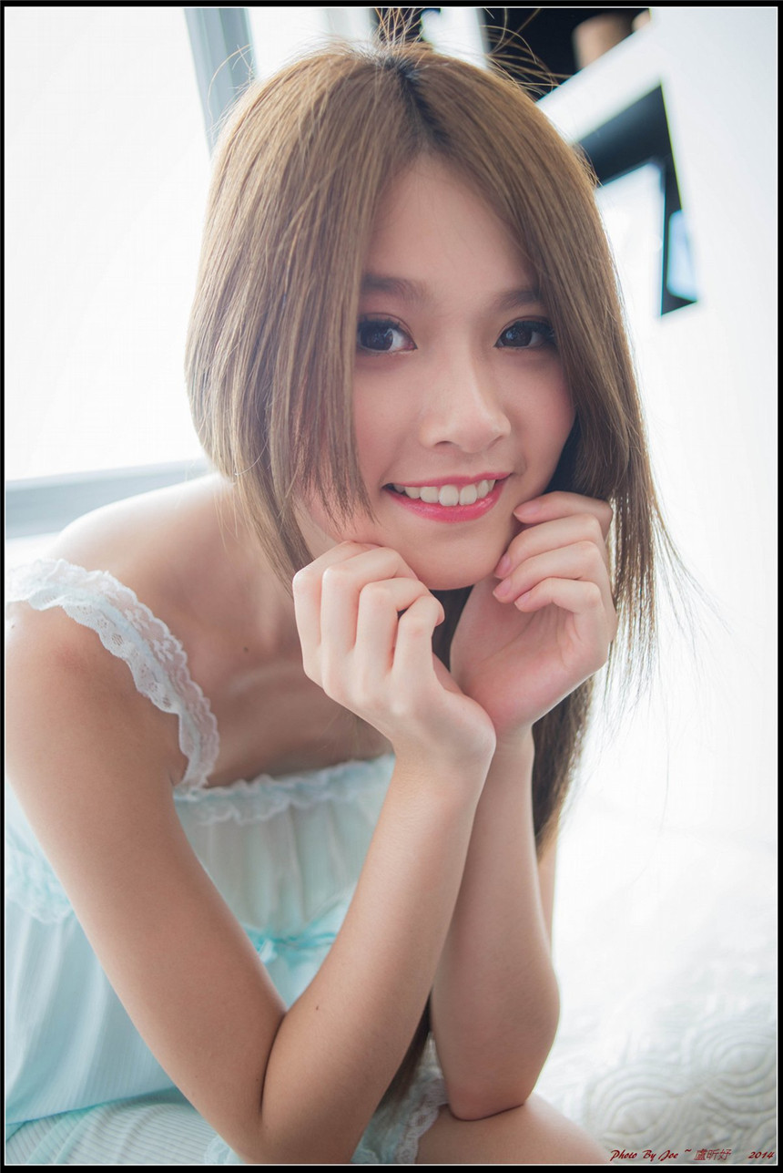 可爱MM清纯白嫩迷人写真(20)