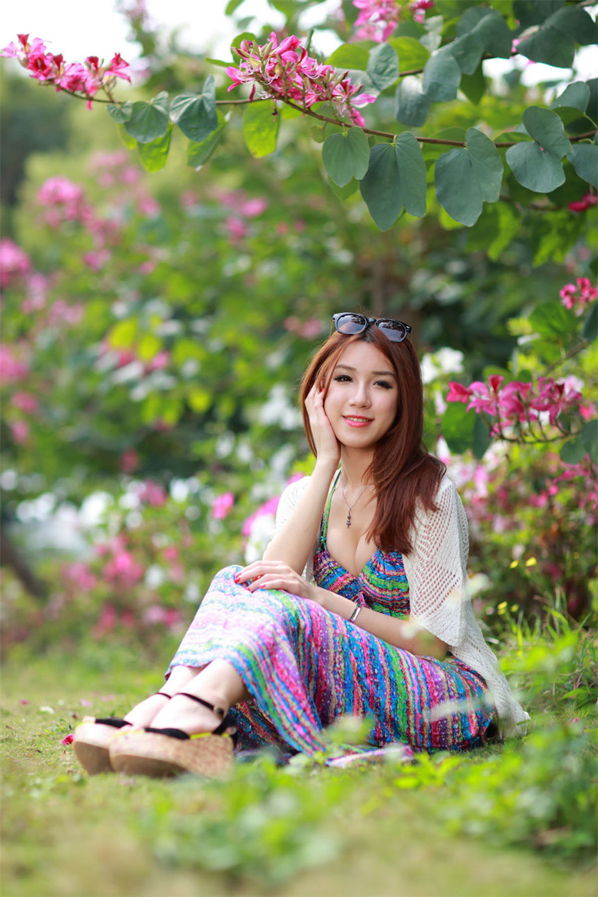 美女琦琦诱人户外唯美写真(6)