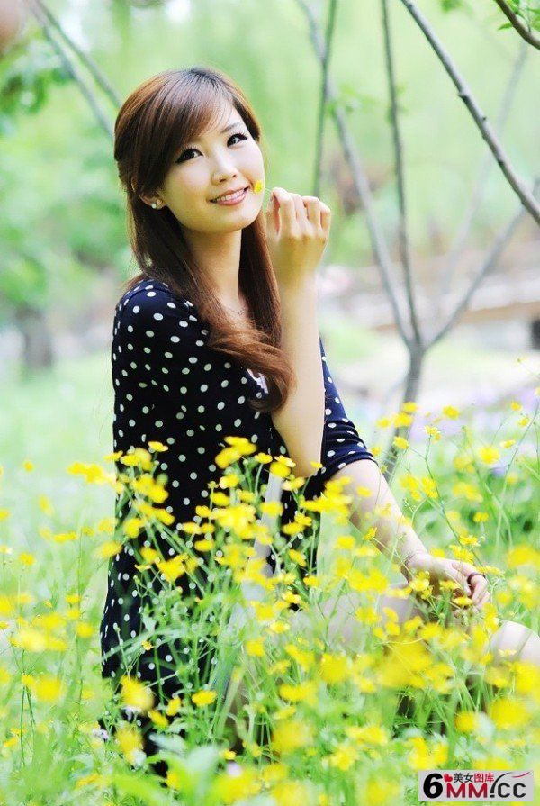 美女超甜美游湖生活照(3)