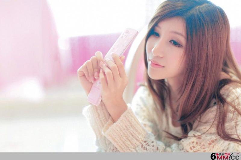 清纯hello kitty可爱MM的私房写真(12)