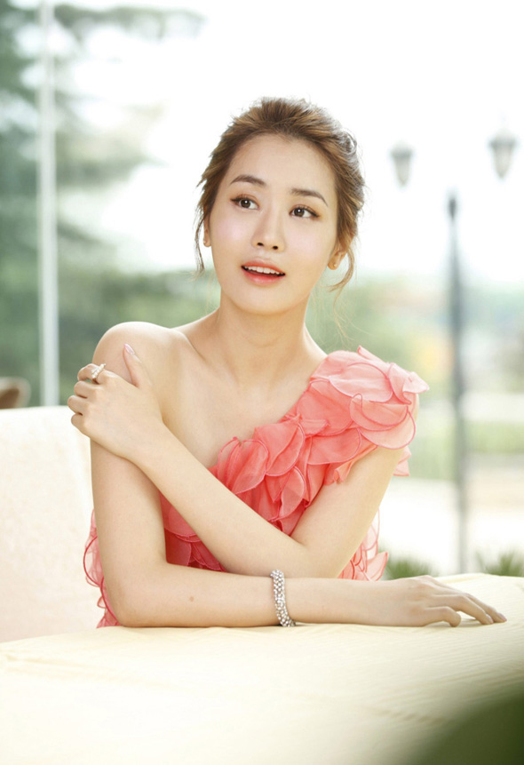 韩国红牌可爱明星美女李多海(8)