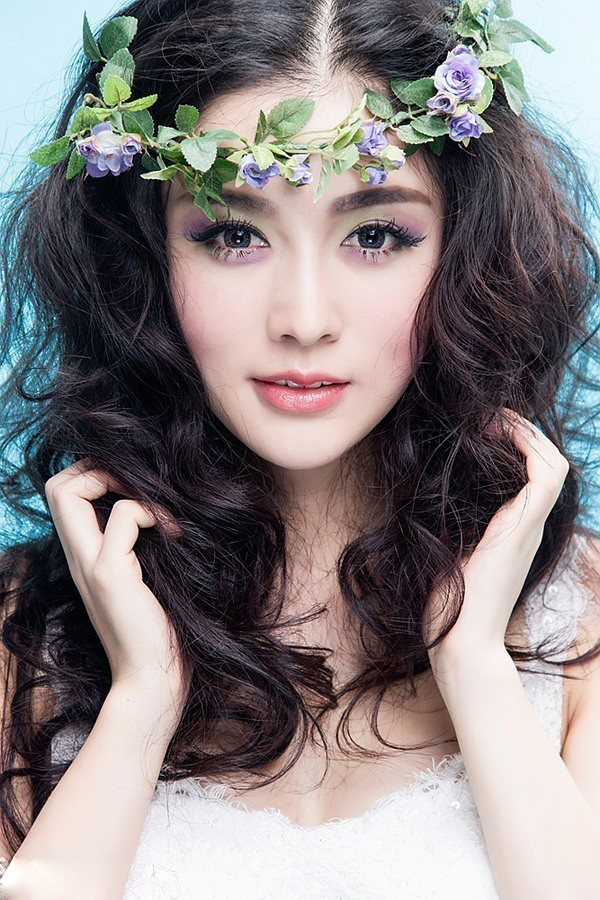 男人都爱的气质女神李艾瑾艺术写真(2)