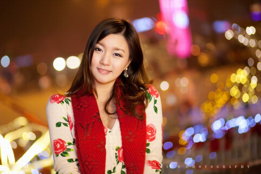 迷人美女街拍迷人唯美写真(5)