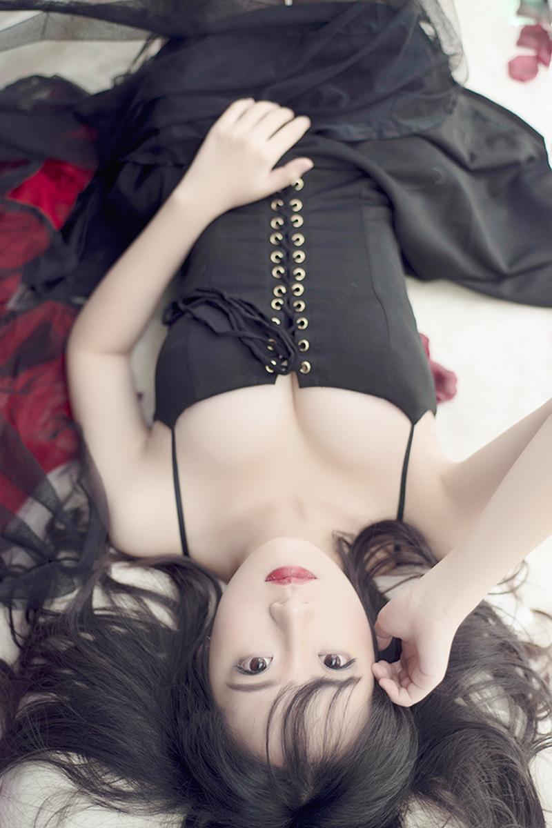 性感小美女唯美诱惑私房照