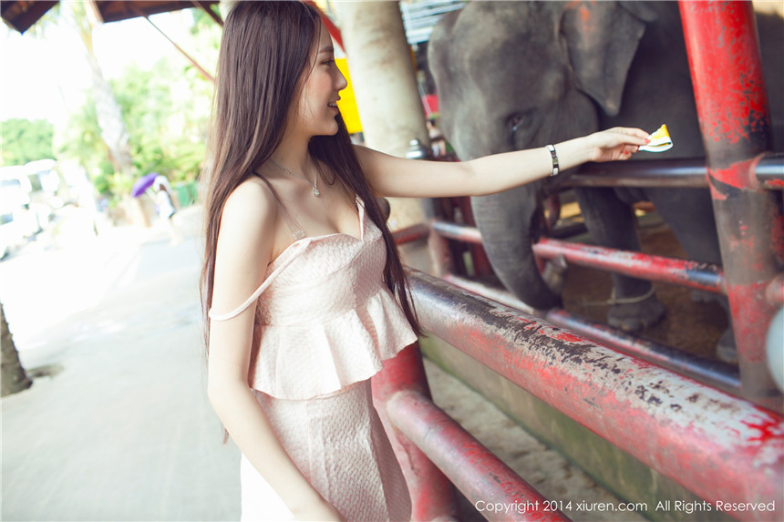 刘奕宁Lynn性感美乳迷人诱惑私房(4)