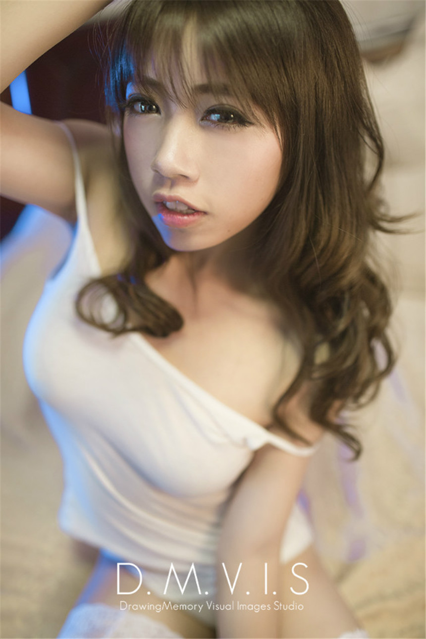 性感美女美腿丝袜美乳私房诱惑(12)