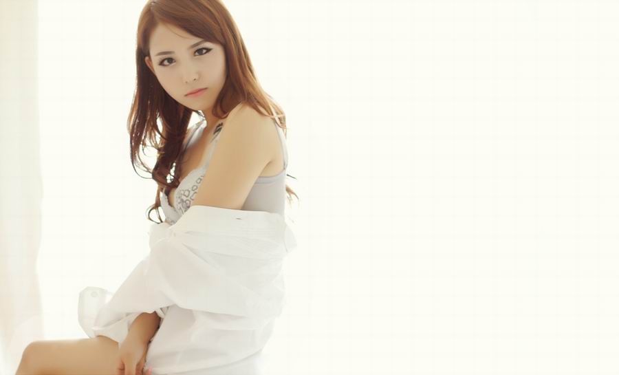 性感内衣美女迷人诱惑私房照