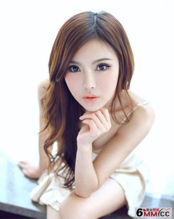 温情少女搔首弄姿好美丽(2)