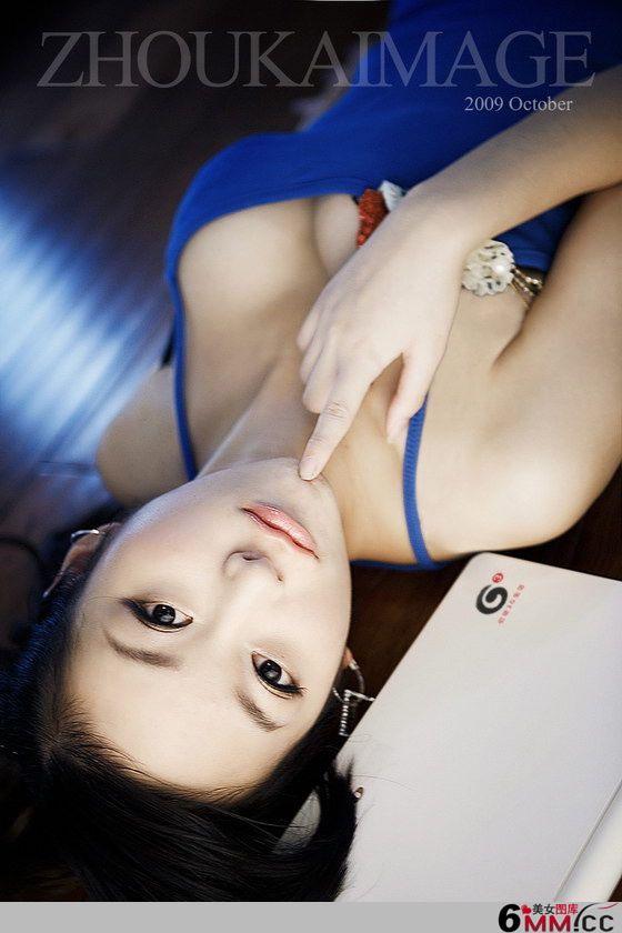 盘点各校美女校花妩媚写真(2)