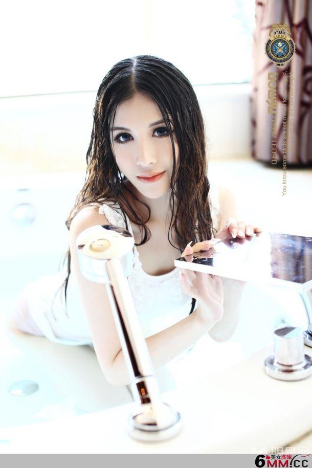 浴室中的清纯唯美女郎(2)