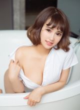 巨乳模特李焱圆润饱满的美胸耀眼夺目(54)