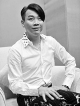 陶喆约长腿美女吃涮锅 女方酷似旧爱简宝珊