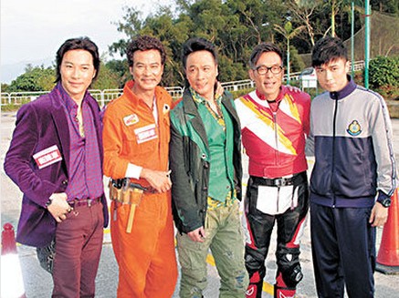 左起：谭耀文、任达华、吴镇宇、郑浩南及古巨基的戏中新形象令人惊喜