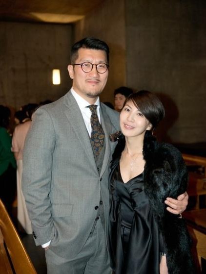 许茹芸与老公出席苏慧伦婚礼