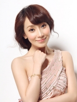 许歌“亚洲彩虹奖”归来 下半年有望四戏连播