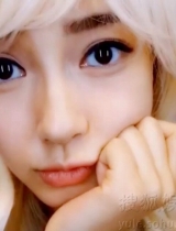 angelababy晒白头发大头照 可爱卖萌