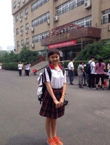 林妙可初中毕业 未来三年将就读音乐学院附中