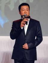 赵宝刚庆六十大寿 黄磊领衔群星送祝福