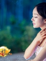 杨幂自称正在产后调理中 复出不会等太久