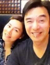 钟镇涛8月24日结婚 与范姜结束17年长跑