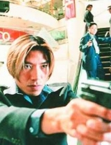 张耀扬涉毒被拘留 “绯闻男友”蔡一杰表示担心