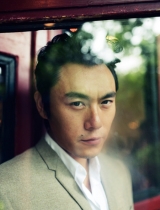 秦昊征服海外时尚圈 与陈坤并列老外最爱