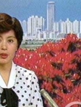 网友曝光央视主播李瑞英早年旧照 与罗京是同学