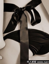 【组图】男生眼中女生的性感动作 你喜欢女生什么性感动作呢