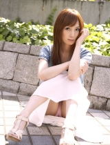 冬月枫转厂免凌辱 继续保持痴女形象